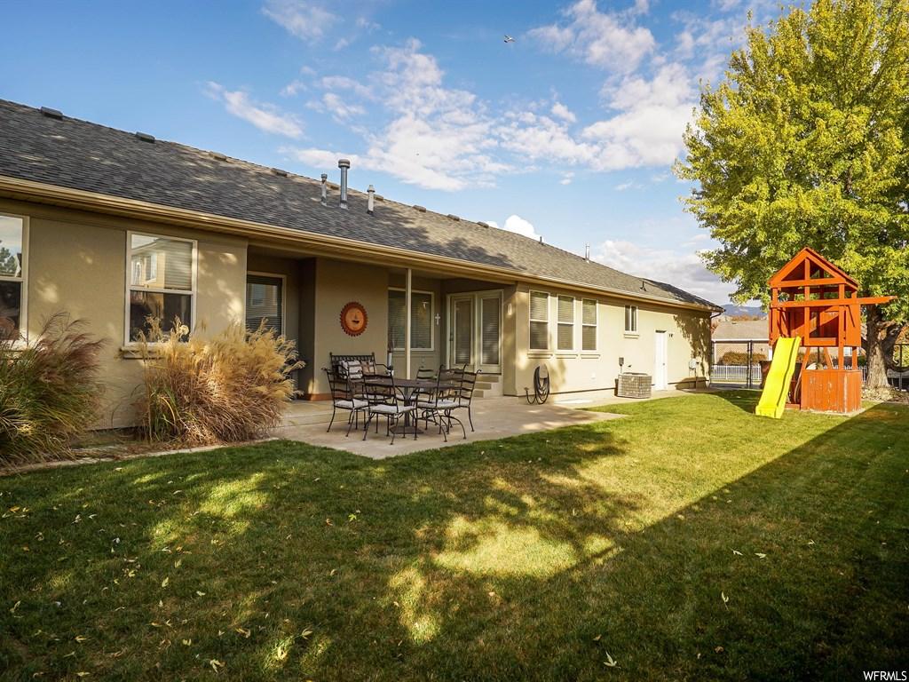 2277 W 4150 S, Roy UT 84067