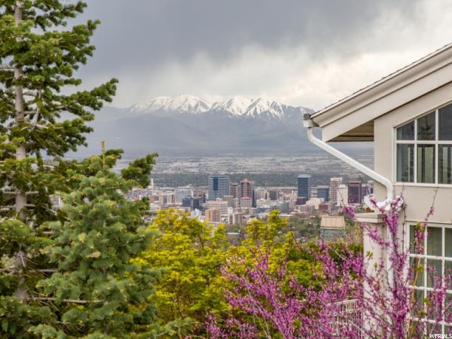 1622 E Connecticut DR, Salt Lake City, Utah 84103, 4 Bedrooms Bedrooms, ,5 BathroomsBathrooms,Single family,For sale,E Connecticut DR,1582166