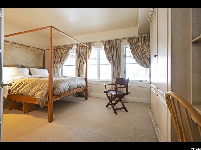 1622 E Connecticut DR, Salt Lake City, Utah 84103, 4 Bedrooms Bedrooms, ,5 BathroomsBathrooms,Single family,For sale,E Connecticut DR,1582166