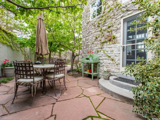 1622 E Connecticut DR, Salt Lake City, Utah 84103, 4 Bedrooms Bedrooms, ,5 BathroomsBathrooms,Single family,For sale,E Connecticut DR,1582166