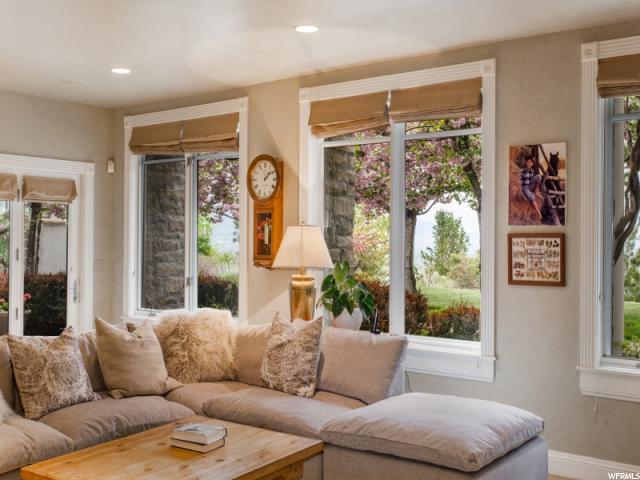 1622 E Connecticut DR, Salt Lake City, Utah 84103, 4 Bedrooms Bedrooms, ,5 BathroomsBathrooms,Single family,For sale,E Connecticut DR,1582166