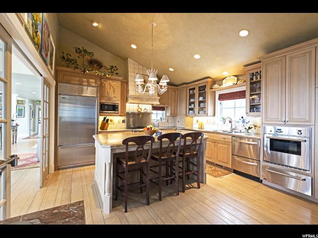 1622 E Connecticut DR, Salt Lake City, Utah 84103, 4 Bedrooms Bedrooms, ,5 BathroomsBathrooms,Single family,For sale,E Connecticut DR,1582166