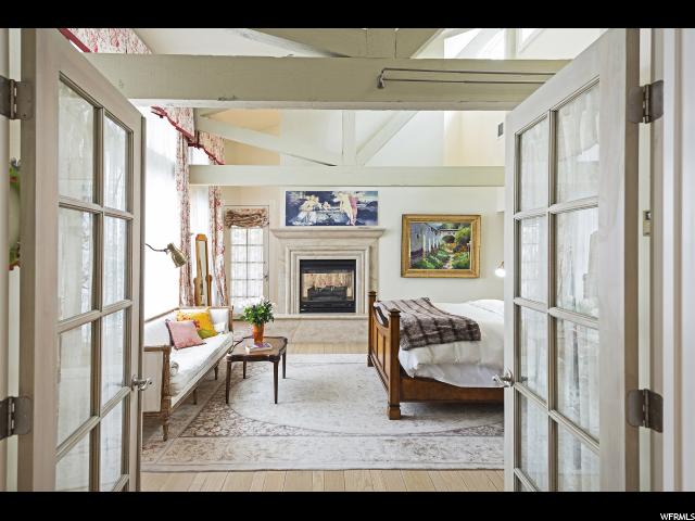 1622 E Connecticut DR, Salt Lake City, Utah 84103, 4 Bedrooms Bedrooms, ,5 BathroomsBathrooms,Single family,For sale,E Connecticut DR,1582166