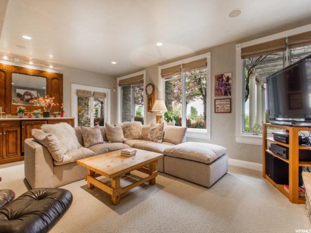 1622 E Connecticut DR, Salt Lake City, Utah 84103, 4 Bedrooms Bedrooms, ,5 BathroomsBathrooms,Single family,For sale,E Connecticut DR,1582166