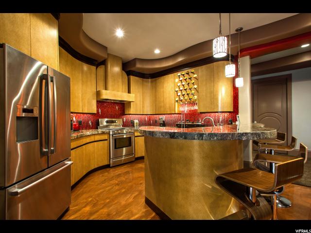 452 E 1400 S, Mapleton, Utah 84664, 5 Bedrooms Bedrooms, ,6 BathroomsBathrooms,Single family,For sale,E 1400 S,1586139