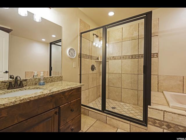 3735 Black Horn PL, Sandy, Utah 84092, 5 Bedrooms Bedrooms, ,5 BathroomsBathrooms,Single family,For sale,Black Horn PL,1591768
