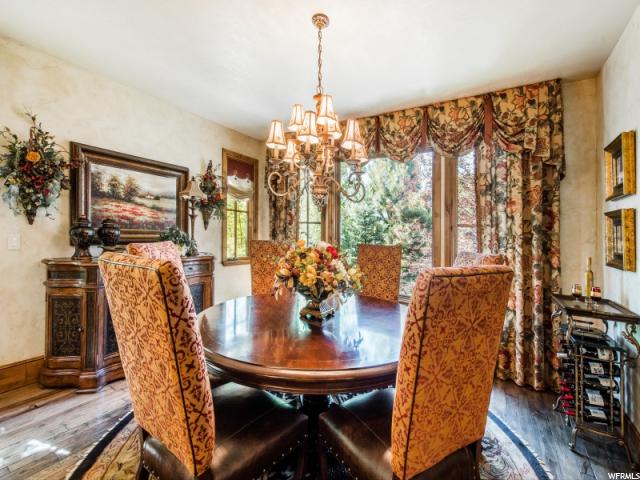 3281 E Falcon Heights S LN, Cottonwood Heights, Utah 84093, 4 Bedrooms Bedrooms, ,4 BathroomsBathrooms,Single family,Under Contract,E Falcon Heights S LN,1598378