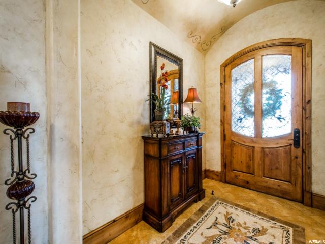 3281 E Falcon Heights S LN, Cottonwood Heights, Utah 84093, 4 Bedrooms Bedrooms, ,4 BathroomsBathrooms,Single family,Under Contract,E Falcon Heights S LN,1598378