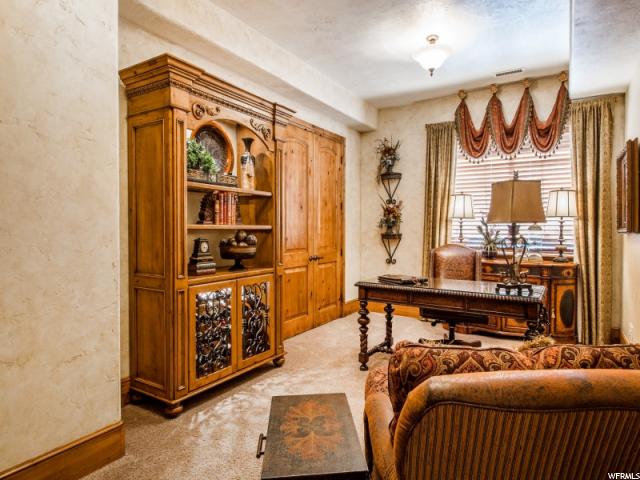 3281 E Falcon Heights S LN, Cottonwood Heights, Utah 84093, 4 Bedrooms Bedrooms, ,4 BathroomsBathrooms,Single family,Under Contract,E Falcon Heights S LN,1598378