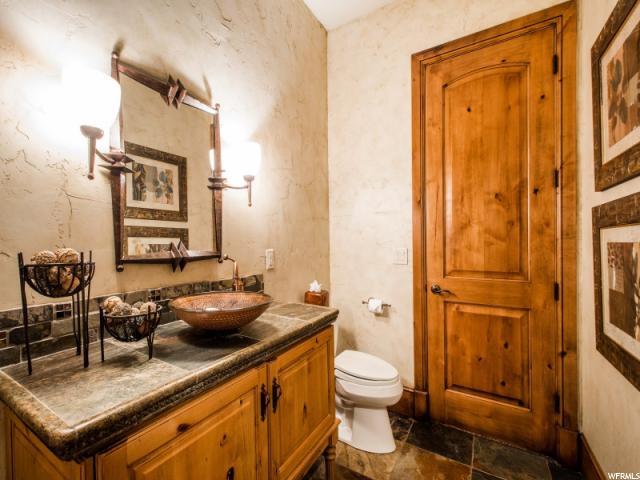 3281 E Falcon Heights S LN, Cottonwood Heights, Utah 84093, 4 Bedrooms Bedrooms, ,4 BathroomsBathrooms,Single family,Under Contract,E Falcon Heights S LN,1598378