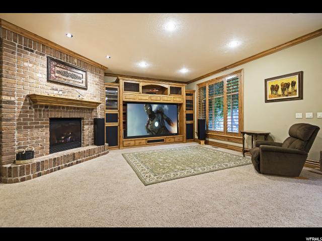 13477 S Aintree E AVE, Draper, Utah 84020, 5 Bedrooms Bedrooms, ,5 BathroomsBathrooms,Single family,For sale,S Aintree E AVE,1599701