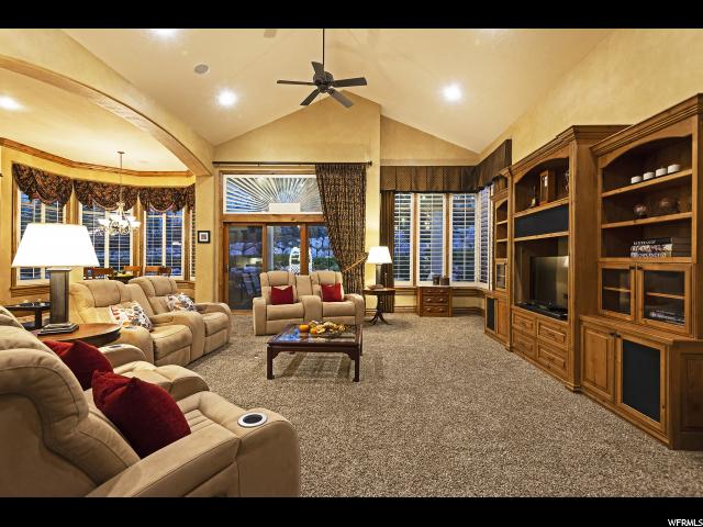 13477 S Aintree E AVE, Draper, Utah 84020, 5 Bedrooms Bedrooms, ,5 BathroomsBathrooms,Single family,For sale,S Aintree E AVE,1599701