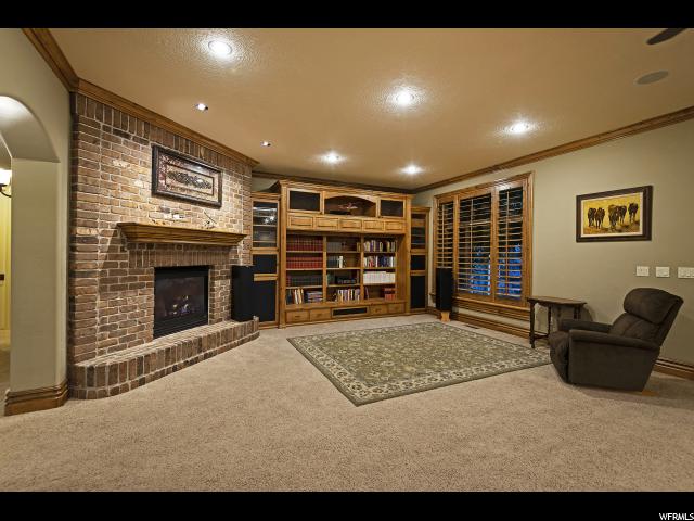 13477 S Aintree E AVE, Draper, Utah 84020, 5 Bedrooms Bedrooms, ,5 BathroomsBathrooms,Single family,For sale,S Aintree E AVE,1599701