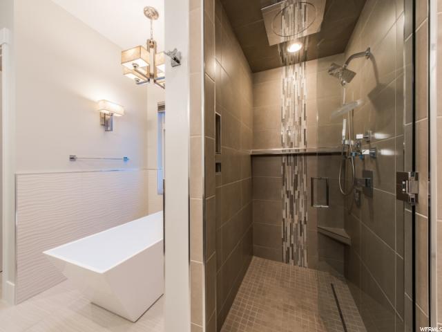 3877 E Alta Approach S, Sandy, Utah 84092, 4 Bedrooms Bedrooms, ,5 BathroomsBathrooms,Single family,Under Contract,E Alta Approach S,1599773