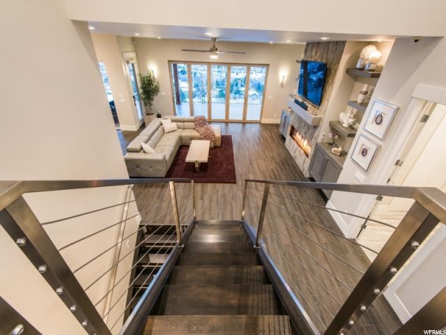 3877 E Alta Approach S, Sandy, Utah 84092, 4 Bedrooms Bedrooms, ,5 BathroomsBathrooms,Single family,Under Contract,E Alta Approach S,1599773