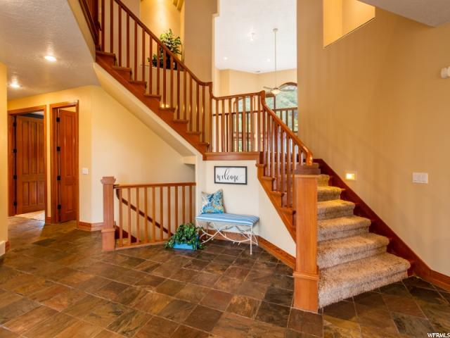 2571 Hidden Canyon LN, Sandy, Utah 84092, 4 Bedrooms Bedrooms, ,5 BathroomsBathrooms,Single family,Under Contract,Hidden Canyon LN,1604747