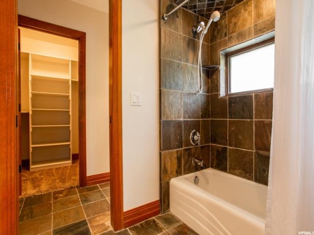2571 Hidden Canyon LN, Sandy, Utah 84092, 4 Bedrooms Bedrooms, ,5 BathroomsBathrooms,Single family,Under Contract,Hidden Canyon LN,1604747