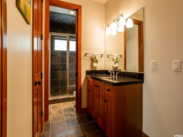 2571 Hidden Canyon LN, Sandy, Utah 84092, 4 Bedrooms Bedrooms, ,5 BathroomsBathrooms,Single family,Under Contract,Hidden Canyon LN,1604747