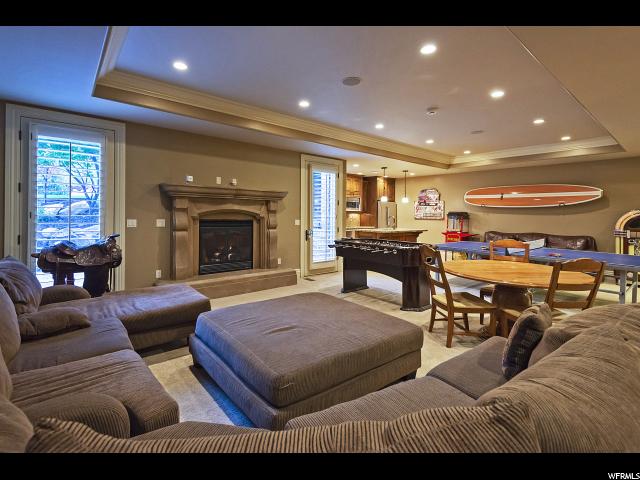 2745 E Kentucky S AVE, Holladay, Utah 84117, 5 Bedrooms Bedrooms, ,5 BathroomsBathrooms,Single family,Under Contract,E Kentucky S AVE,1629357