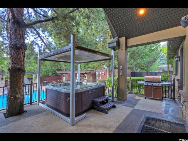 2745 E Kentucky S AVE, Holladay, Utah 84117, 5 Bedrooms Bedrooms, ,5 BathroomsBathrooms,Single family,Under Contract,E Kentucky S AVE,1629357