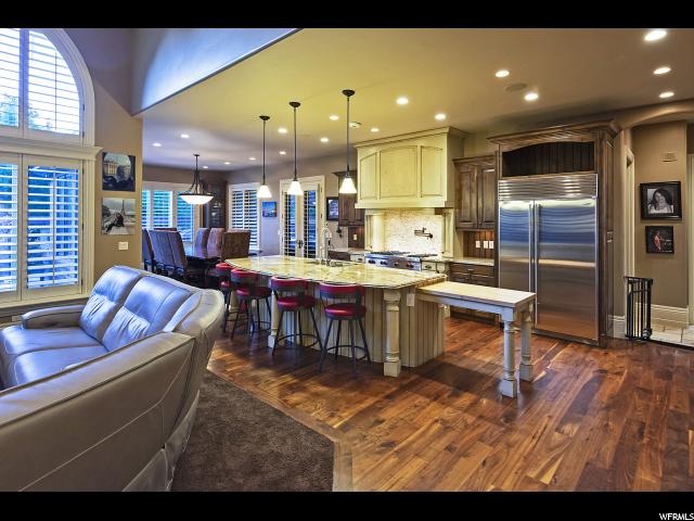 2745 E Kentucky S AVE, Holladay, Utah 84117, 5 Bedrooms Bedrooms, ,5 BathroomsBathrooms,Single family,Under Contract,E Kentucky S AVE,1629357