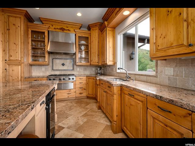 9870 S Granite Slope DR, Sandy, Utah 84092, 5 Bedrooms Bedrooms, ,5 BathroomsBathrooms,Single family,For sale,S Granite Slope DR,1641412
