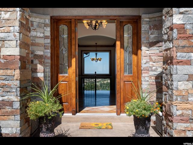 9870 S Granite Slope DR, Sandy, Utah 84092, 5 Bedrooms Bedrooms, ,5 BathroomsBathrooms,Single family,For sale,S Granite Slope DR,1641412