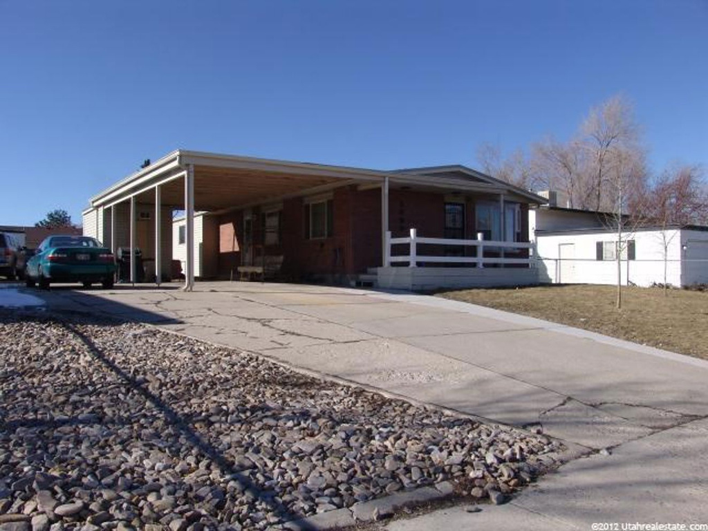 5090 S 3200 W, Taylorsville, UT 84118