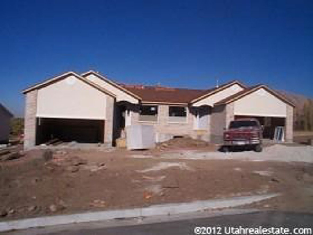 1425 S 60 W, Perry, UT 84302