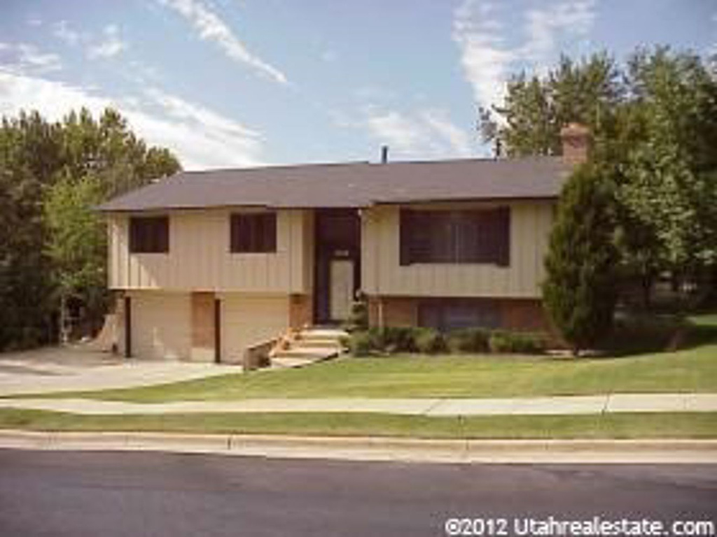 3179 N 1075 E, North Ogden, UT 84414