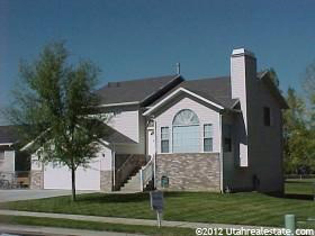 2384 E 7925 S, South Weber, UT 84405