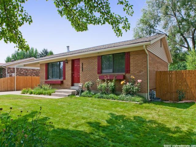 7628 S Casa Verde St E, Midvale