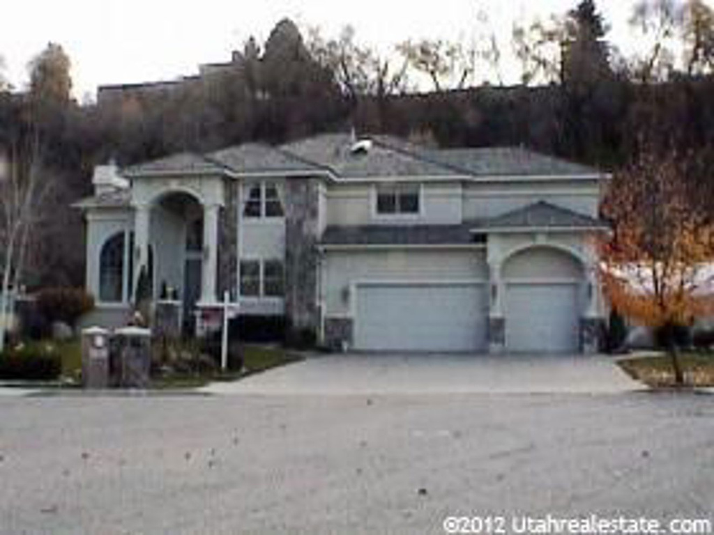 3190 Chula Vista Cir, Salt Lake City, UT 84121
