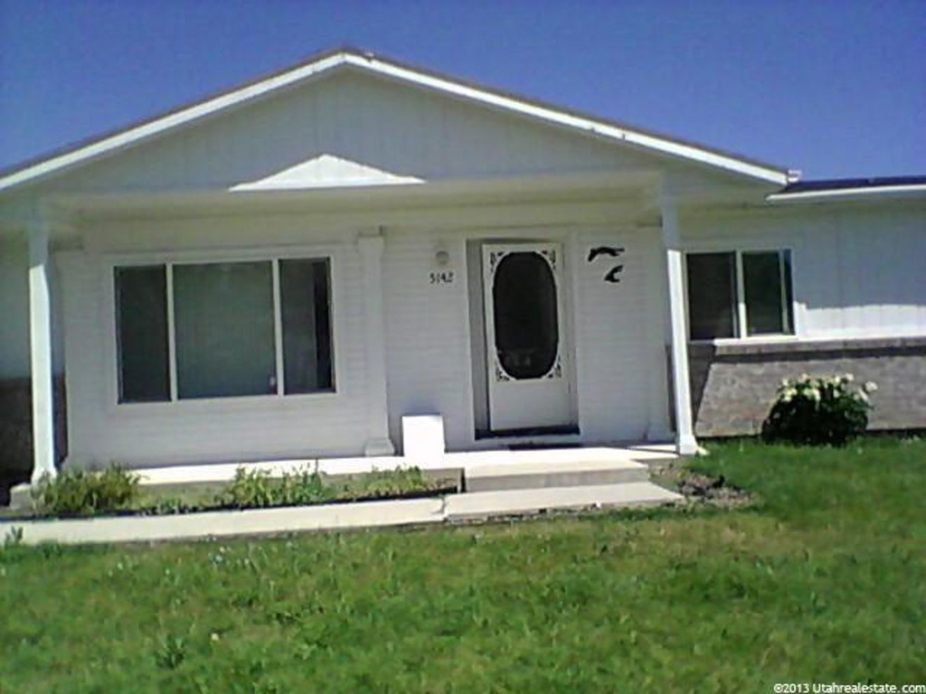 5142 S 2875 W, Roy, UT 84067