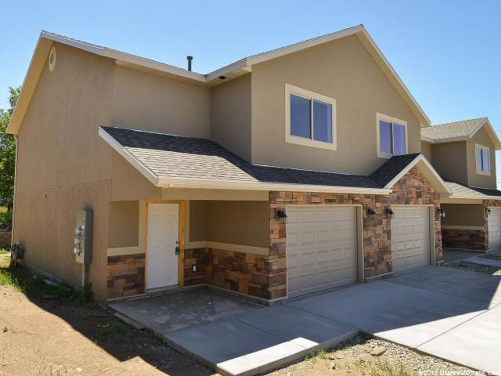 411 W 2000 S #17, Perry, UT 84302