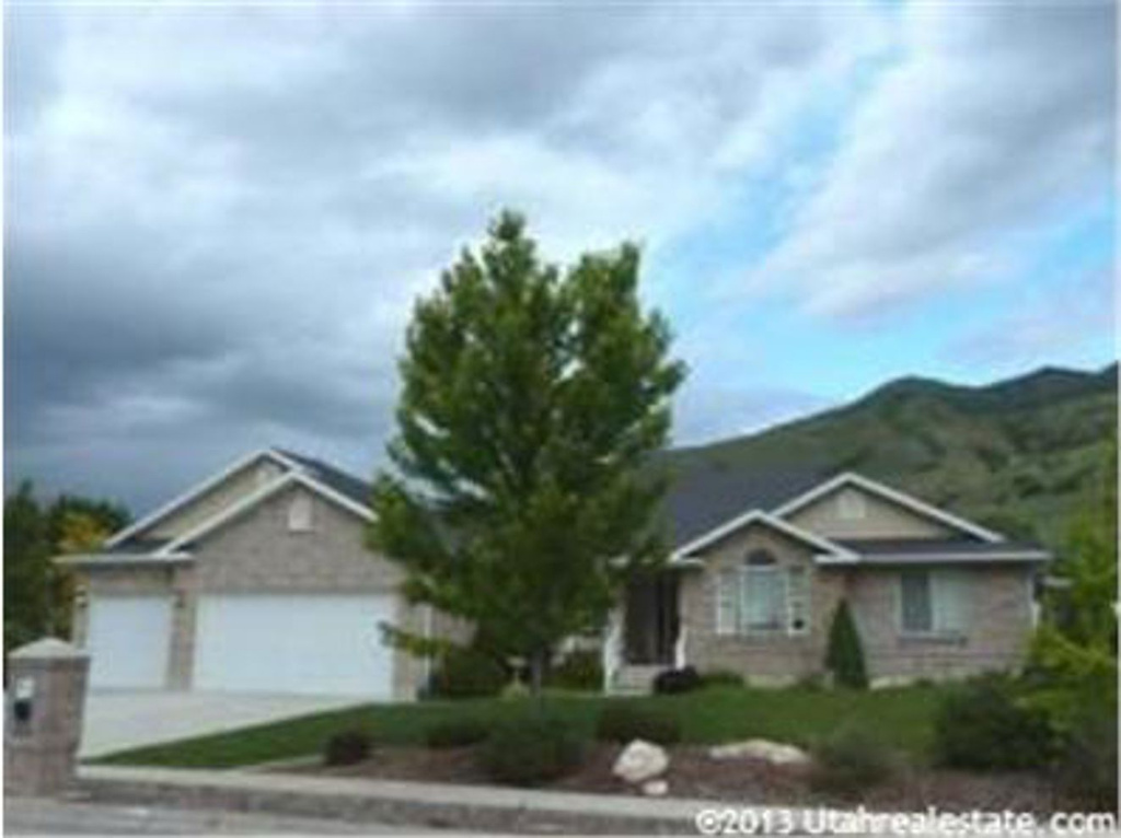 2015 S 370 W, Perry, UT 84302