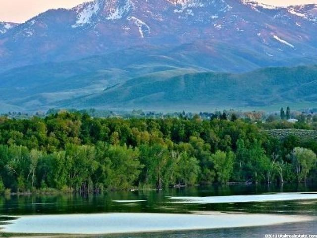 169 400 S #2, Hyrum, UT 84319