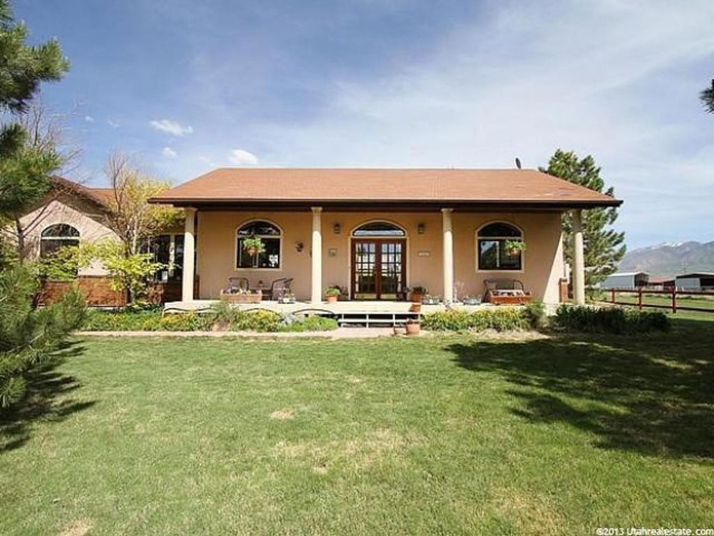 4492 N Skyline Cir E, Erda, UT 84074
