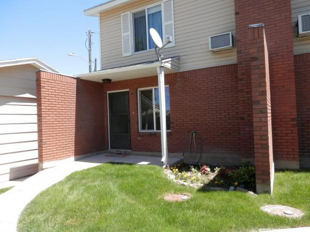 285 W 600 N #4, Logan, UT 84321