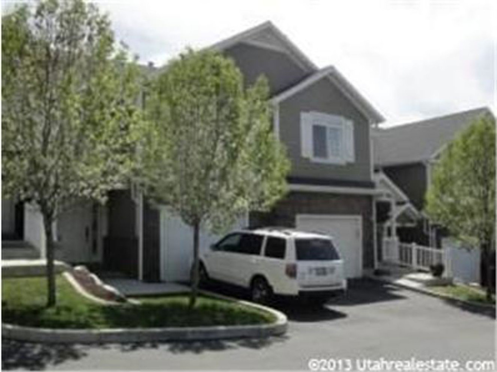2086 S Orchard Dr E, Bountiful, UT 84010