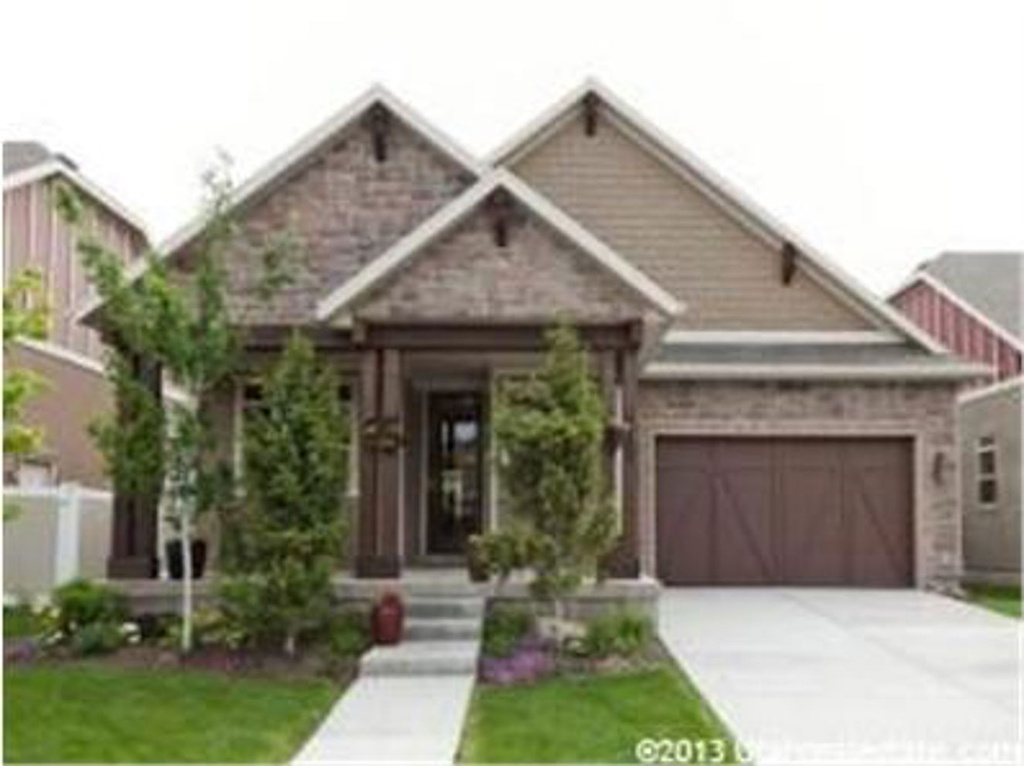 8333 S Lorimer Ln E, Sandy, UT 84070