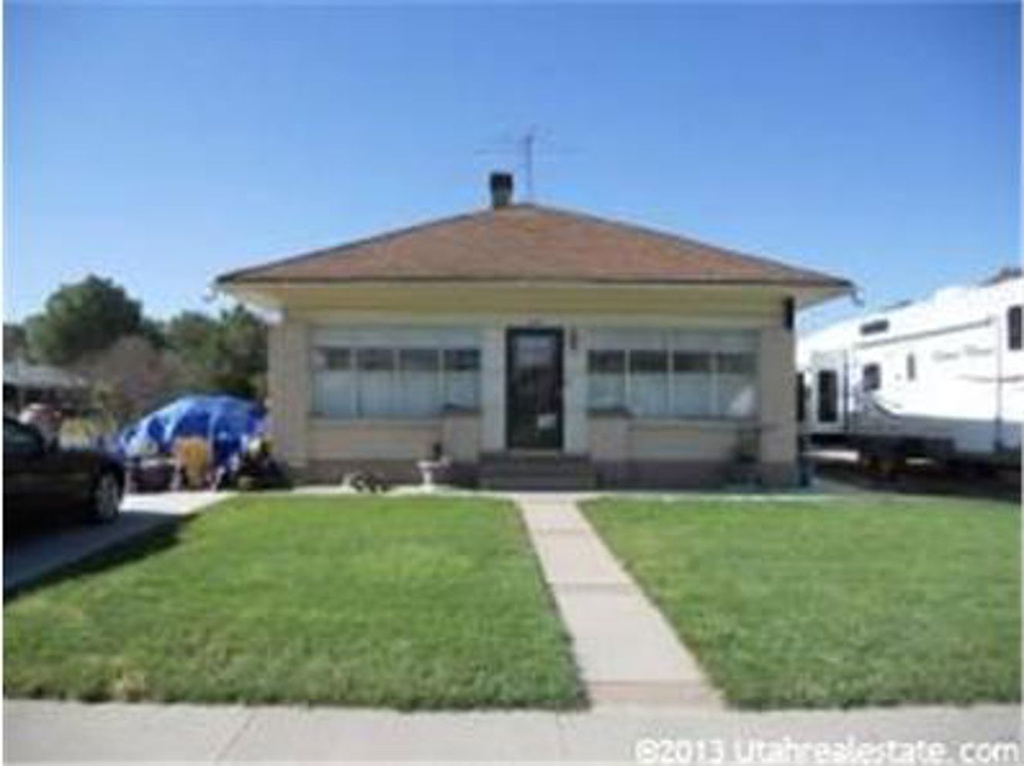 245 E 300 N, Richfield, UT 84701