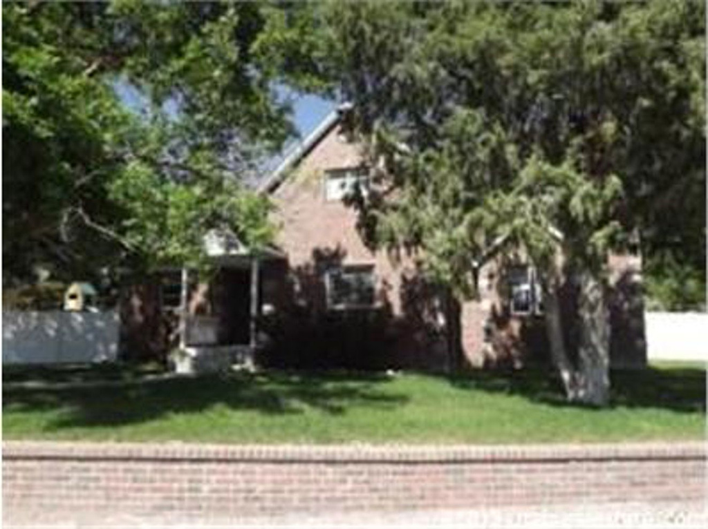 3202 N Wolf Creek Dr E, Eden, UT 84310