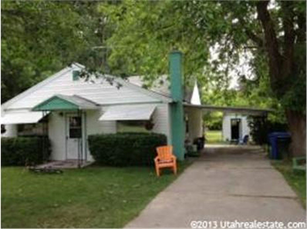 148 N Main St, Mendon, UT 84325