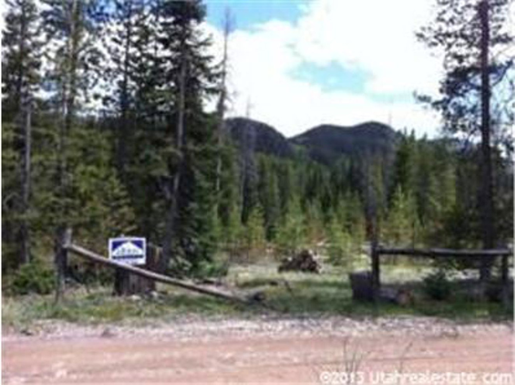 73 Mohican Rd #73, Oakley, UT 84055