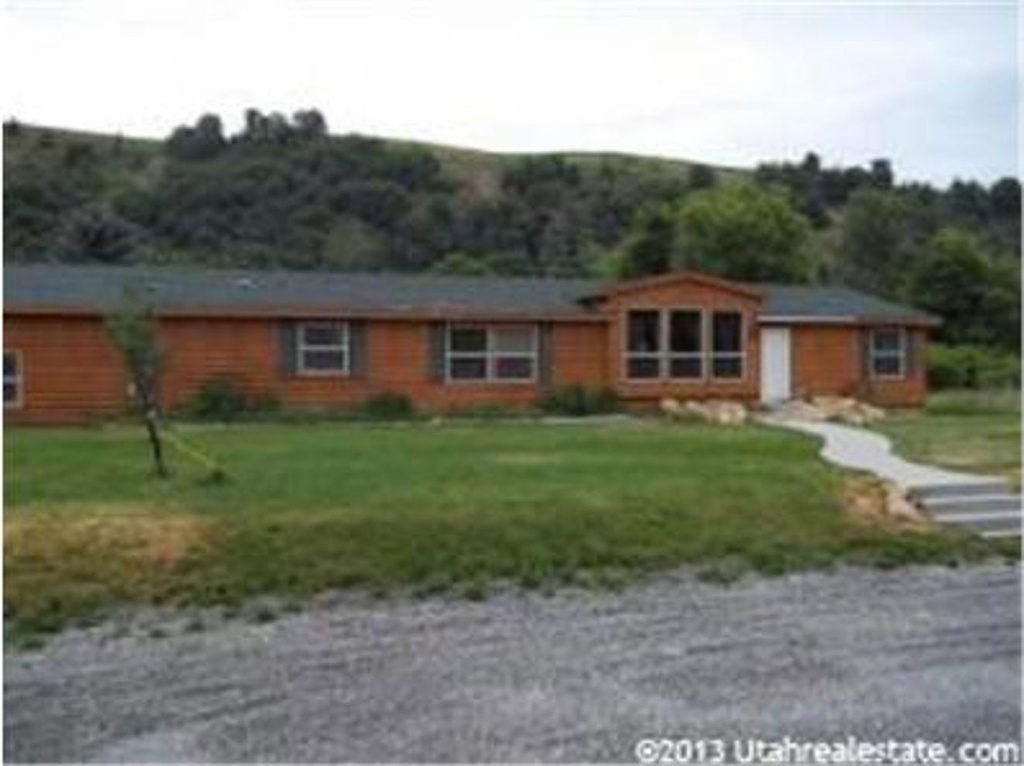 5640 E Cub River Rd, Preston, ID 83263