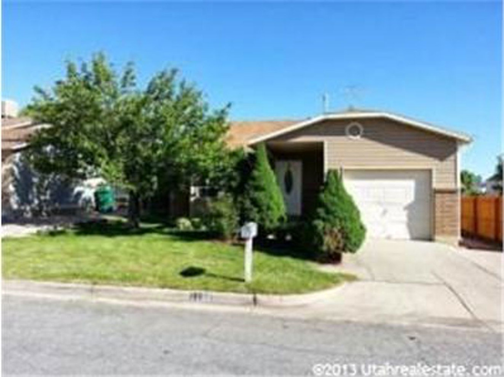 1198 E 3125 N, Layton, UT 84040
