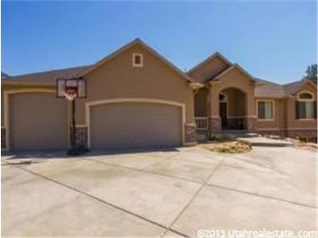 1083 E 2750 N, North Ogden, UT 84414