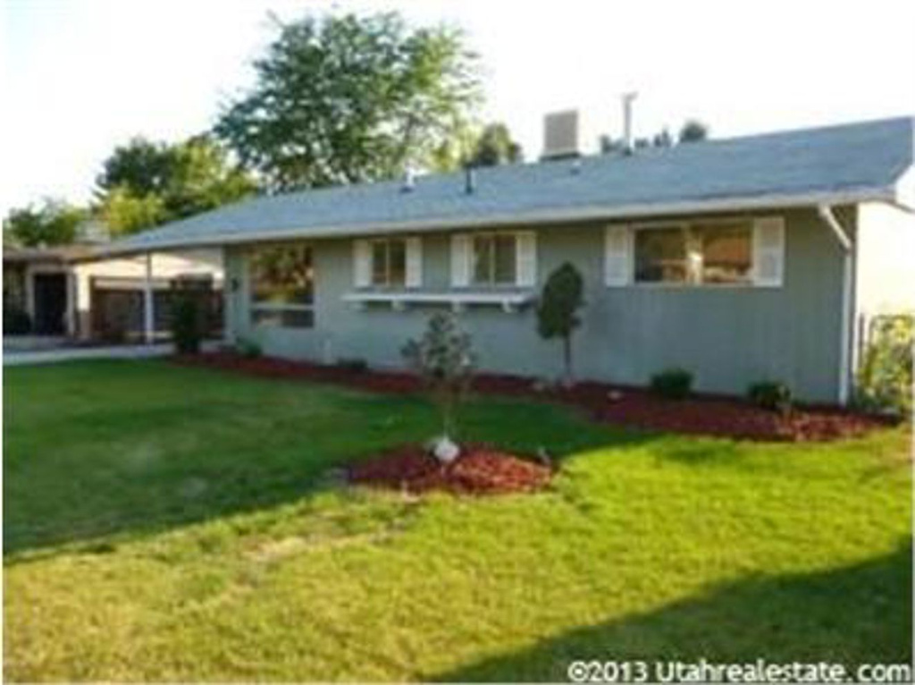 4467 S 2025 W, Roy, UT 84067