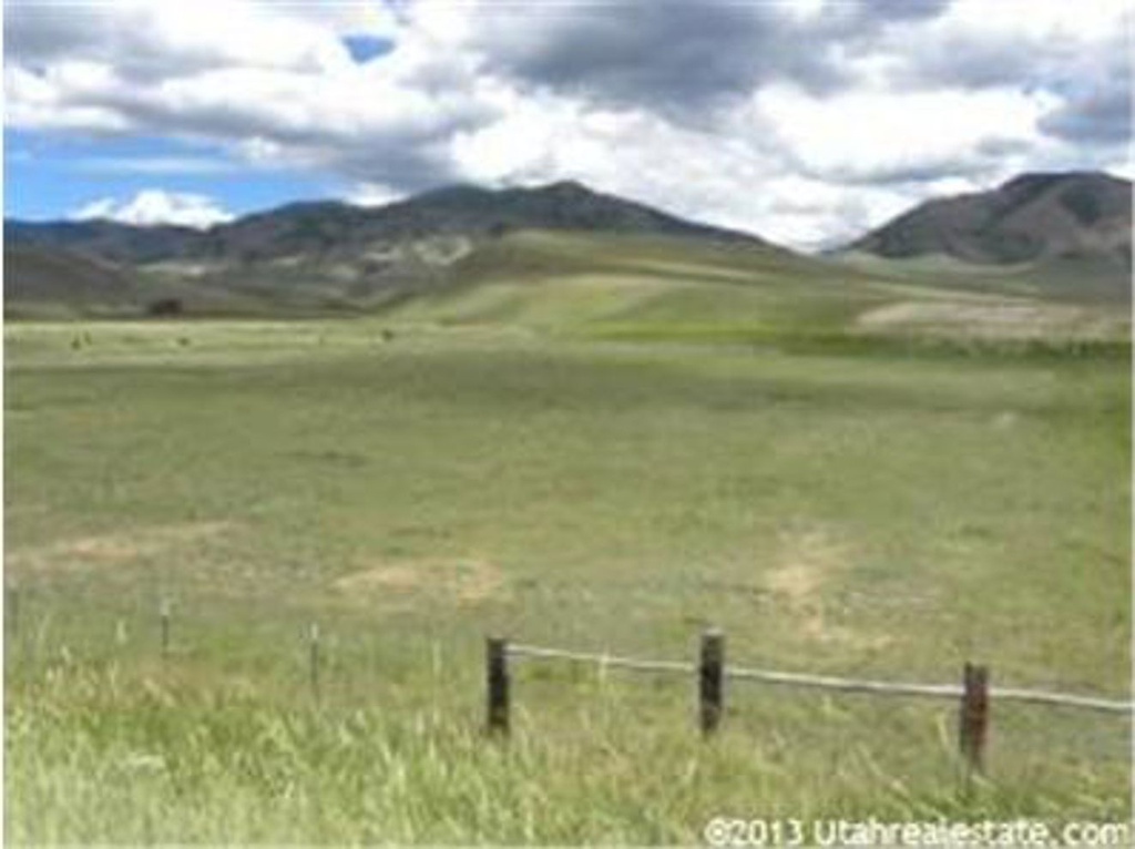 880 E 11000 S, Avon, UT 84328